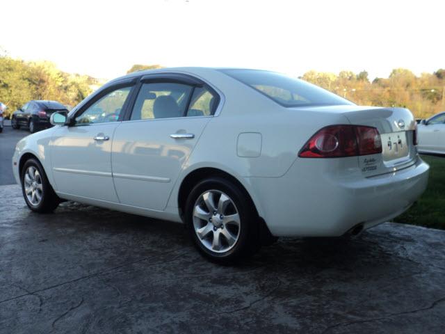 Kia Optima 2007 photo 3