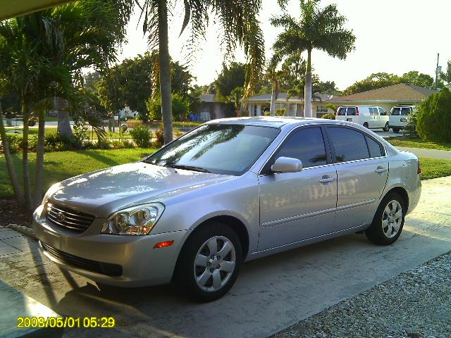 Kia Optima Elk Conversion Van Sedan