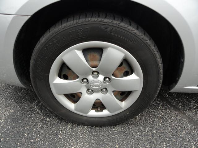 Kia Optima 2007 photo 13