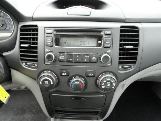 Kia Optima 2007 photo 4