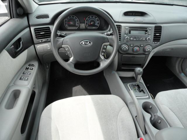 Kia Optima 2007 photo 7