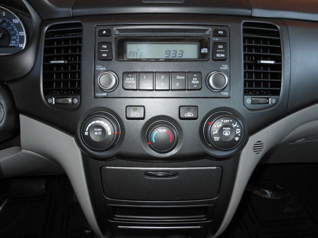 Kia Optima 2007 photo 9