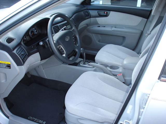 Kia Optima 5dr HB Sedan