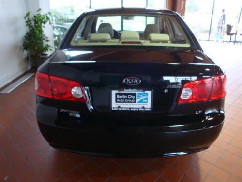 Kia Optima 2008 photo 2