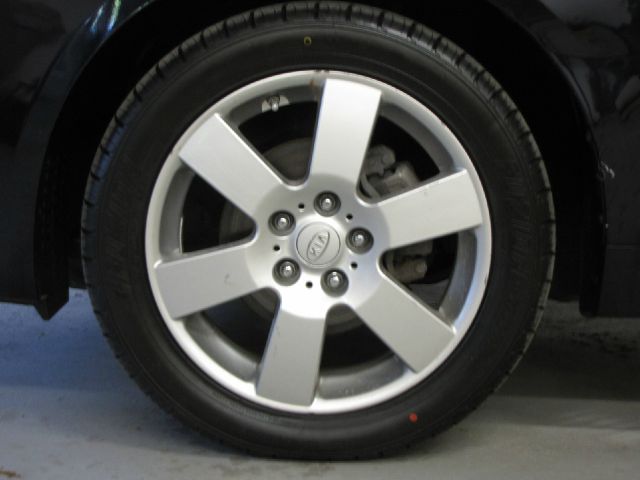 Kia Optima 2009 photo 20