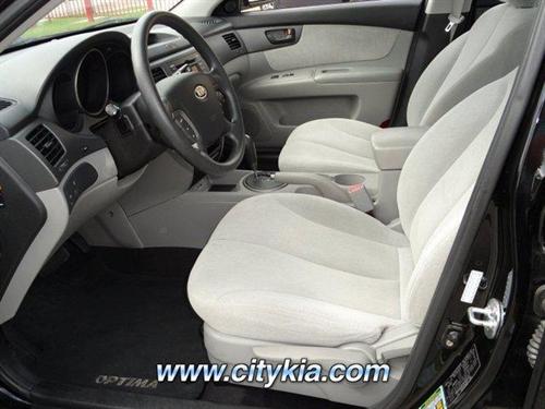Kia Optima 2010 photo 2