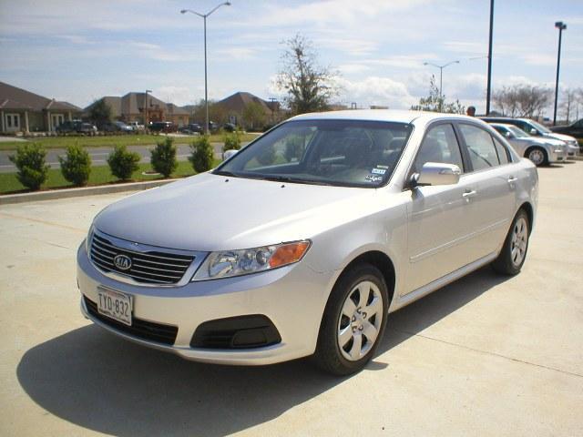 Kia Optima 2010 photo 2