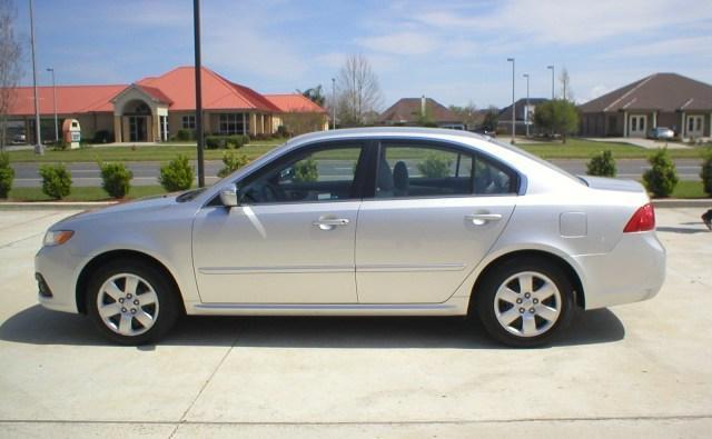Kia Optima 2010 photo 3