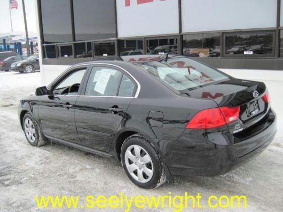 Kia Optima 2010 photo 4