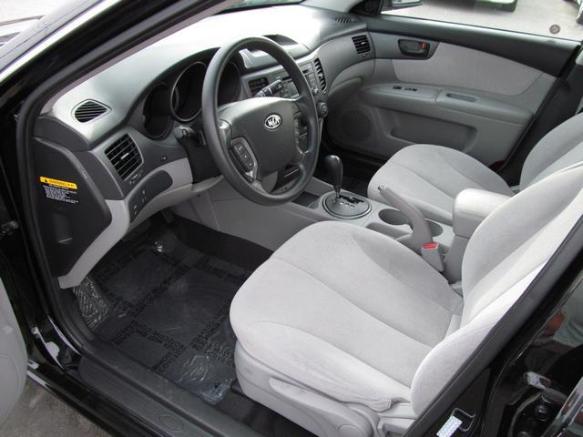Kia Optima 2010 photo 3
