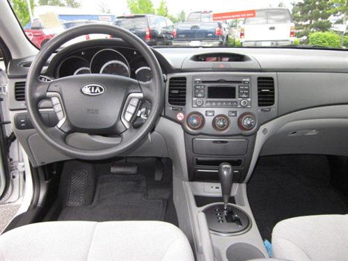 Kia Optima 2010 photo 4