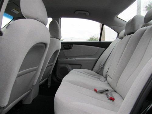 Kia Optima 2010 photo 1