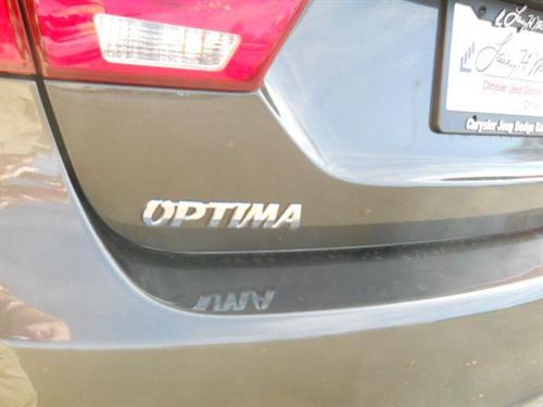 Kia Optima 2010 photo 2