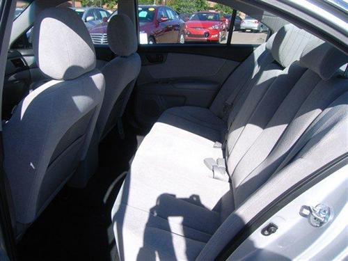 Kia Optima 2010 photo 1