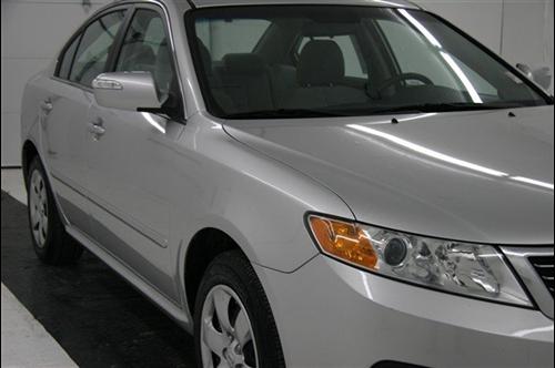 Kia Optima 2010 photo 2