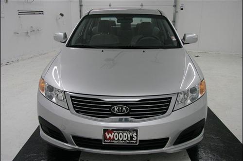 Kia Optima 2010 photo 1