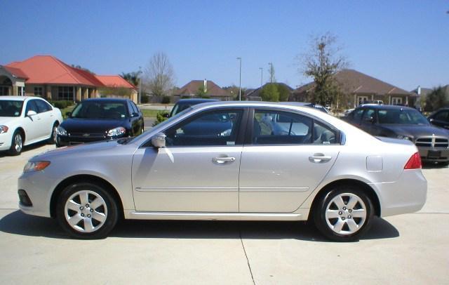 Kia Optima 2010 photo 2