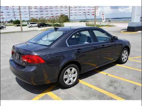 Kia Optima 2010 photo 3
