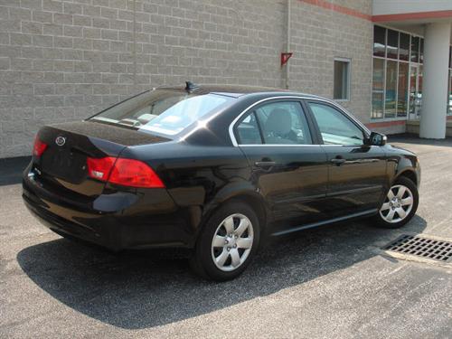 Kia Optima 2010 photo 1