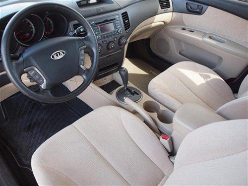 Kia Optima 2010 photo 1