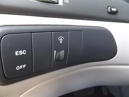 Kia Optima 2010 photo 1