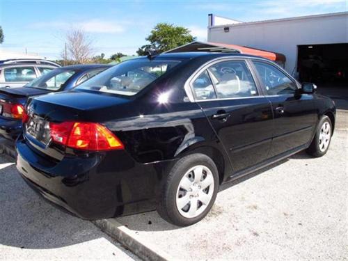 Kia Optima 2010 photo 1