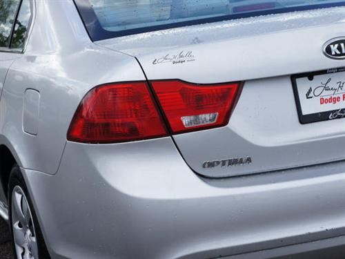 Kia Optima 2010 photo 3