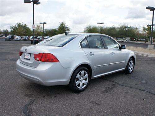 Kia Optima 2010 photo 4
