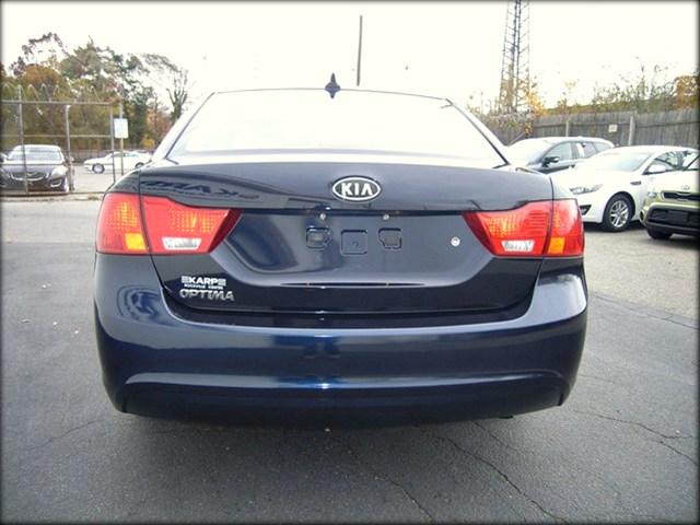 Kia Optima 2010 photo 5
