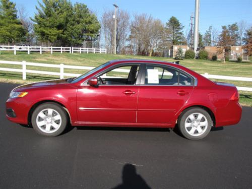 Kia Optima 2010 photo 1