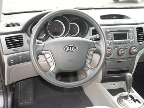 Kia Optima 2010 photo 2