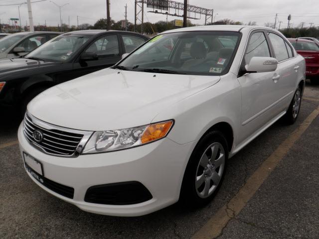 Kia Optima Elk Conversion Van Sedan