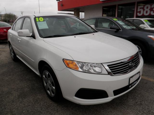 Kia Optima 2010 photo 1