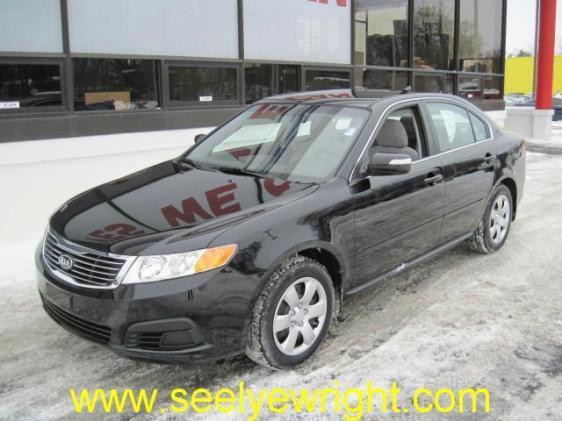 Kia Optima 2010 photo 1