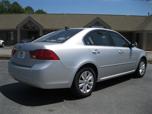 Kia Optima 2010 photo 2