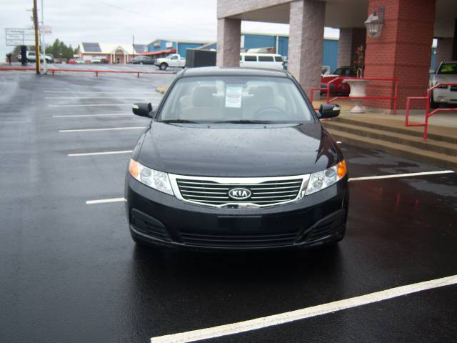 Kia Optima 2010 photo 2