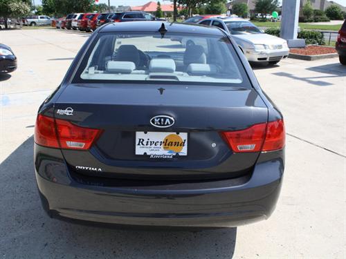 Kia Optima 2010 photo 2