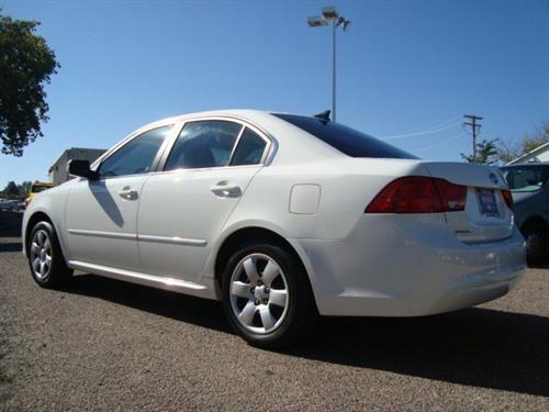 Kia Optima 2010 photo 1