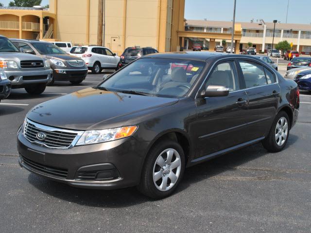 Kia Optima Elk Conversion Van Sedan