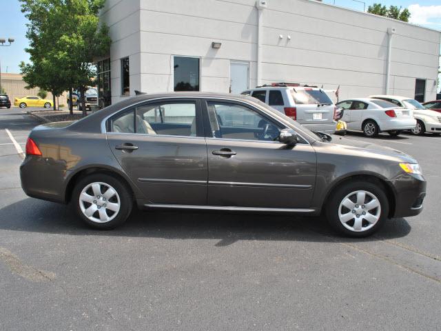 Kia Optima 2010 photo 5