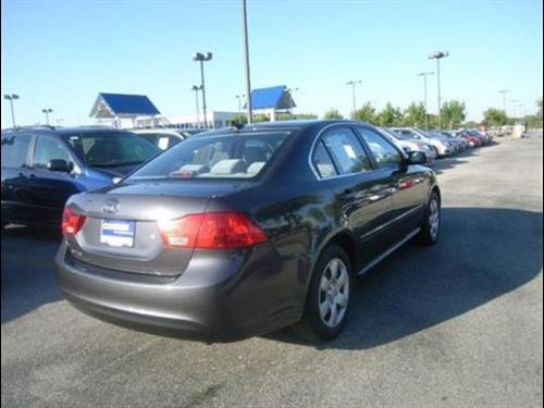 Kia Optima 2010 photo 4