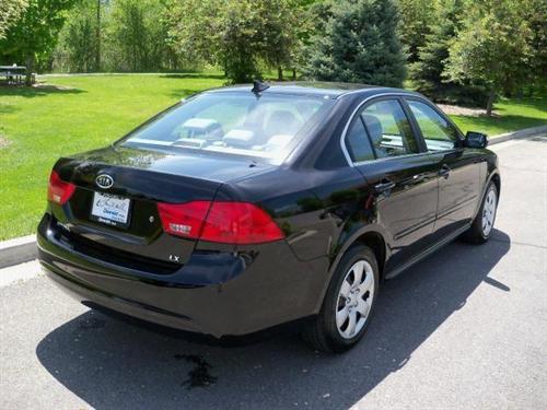 Kia Optima 2010 photo 2