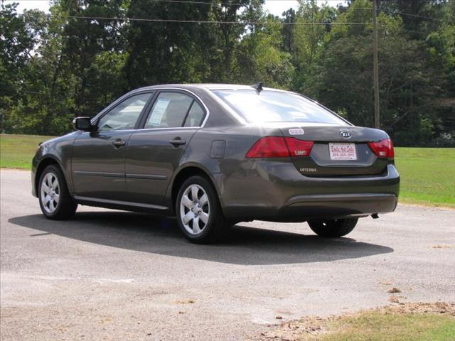 Kia Optima 2010 photo 4