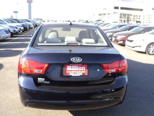 Kia Optima 2010 photo 3