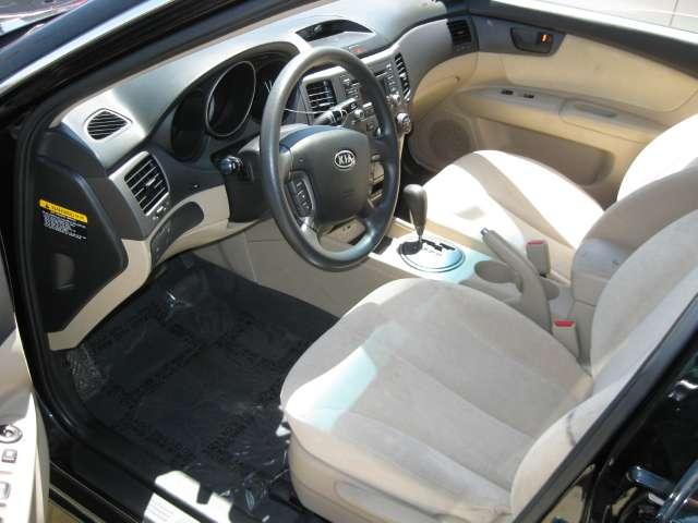 Kia Optima 2010 photo 5