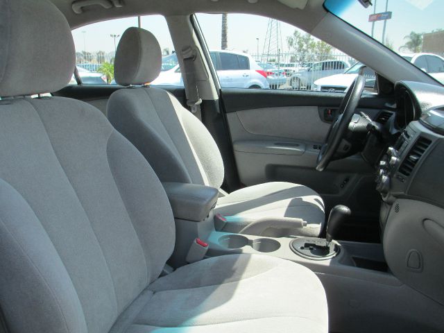 Kia Optima 2010 photo 1