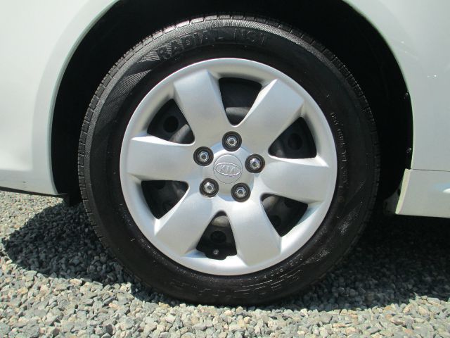 Kia Optima 2010 photo 5