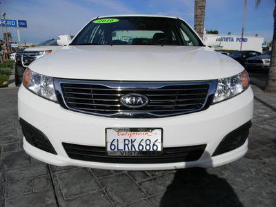 Kia Optima 2010 photo 1