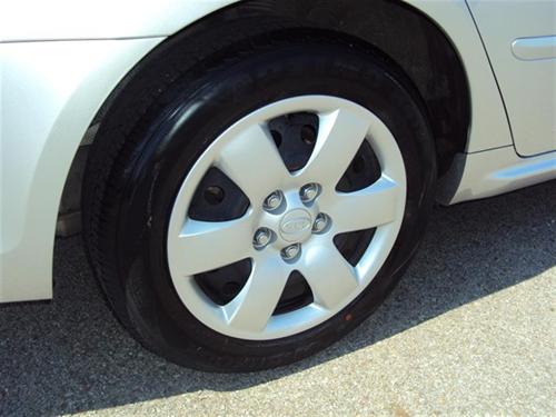 Kia Optima 2010 photo 1