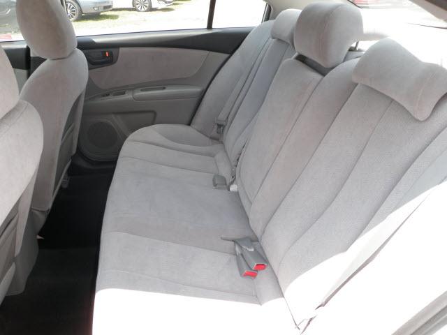 Kia Optima 2010 photo 3